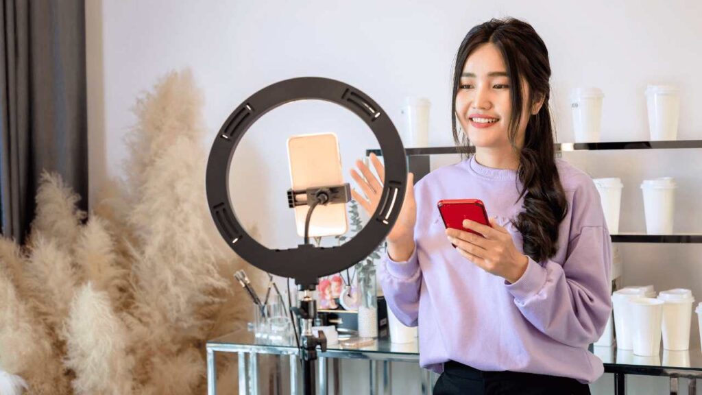 backdrop filter blur5px 14 1 2